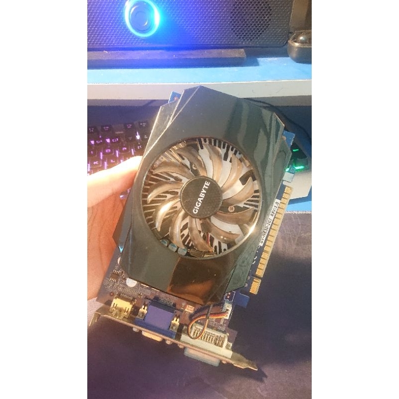 Card đồ họa Gigabyte gt630 2gb ddr3 - Hàng tháo máy - Còn nguyên tem của hãng - có thể chơi Varloran