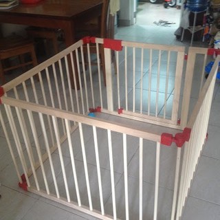 Rào chắn Playpen 3D 4 cánh