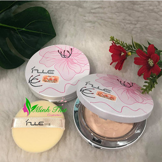 Phấn Phủ Izle Blooming Two Way Cake siêu mịn, bám bền lâu