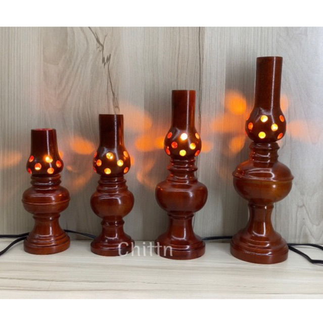 Đèn bàn thờ gỗ tràm màu nâu đỏ kèm bóng - đèn bàn thờ gỗ