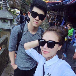 Kính râm unisex Mắt vuông basic Đen thời trang