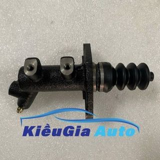 Tổng côn (Chuột côn) dưới Isuzu Trooper