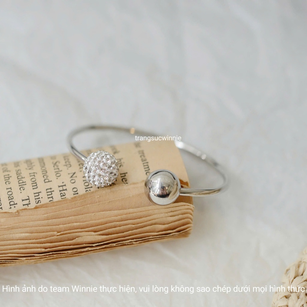 Vòng tay nữ titan Charm B