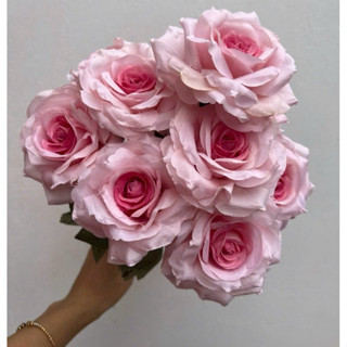 Hoa giả/ Cụm Hồng gấm 9 bông cao cấp lá đốm