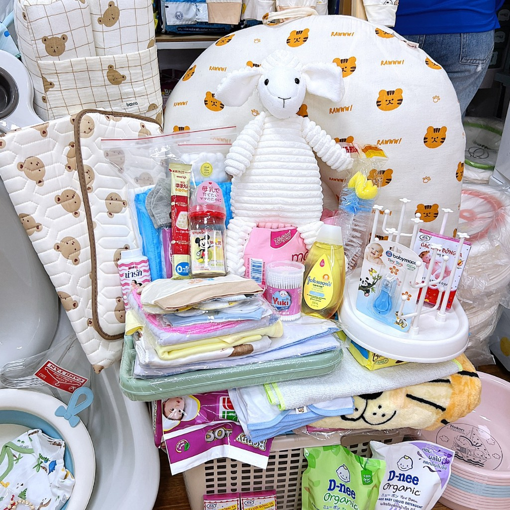 Combo trọn gói đồ dùng đi sinh cho mẹ và bé mã T12,kèm nhiều quà tặng giá trị cho mẹ và bé