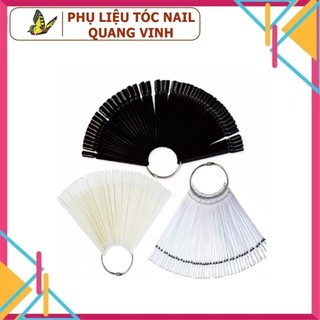 Móng que vuông tập sơn làm bảng màu