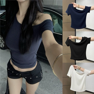 (Có size Xs-2XL Chất cotton borip) ÁO LỆCH VAI BÊN DÁNG CROPTOP - Áo kiểu chất thun co giacn tay ngắn Chizishop