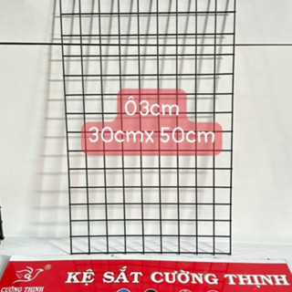 Lưới treo phụ kiện (Kích thước 30cm x 50cm) Ô vuông 3cm và 5cm.