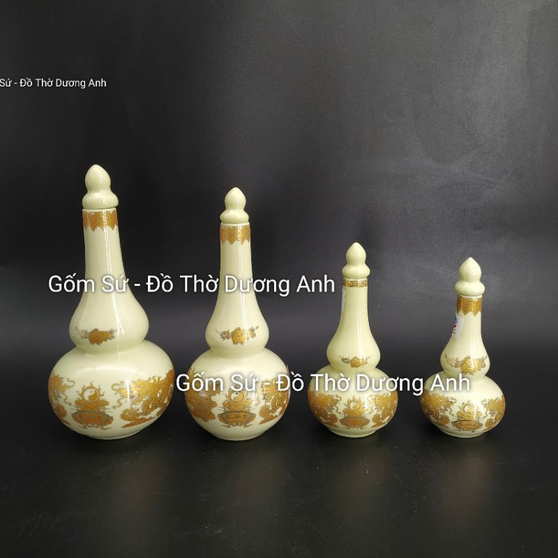 Nậm thờ màu vàng ngà