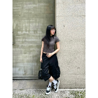 Short Cargo Lửng