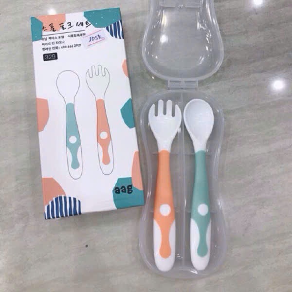 SET 2 THÌA ĂN DẶM KÈM HỘP ĐỰNG