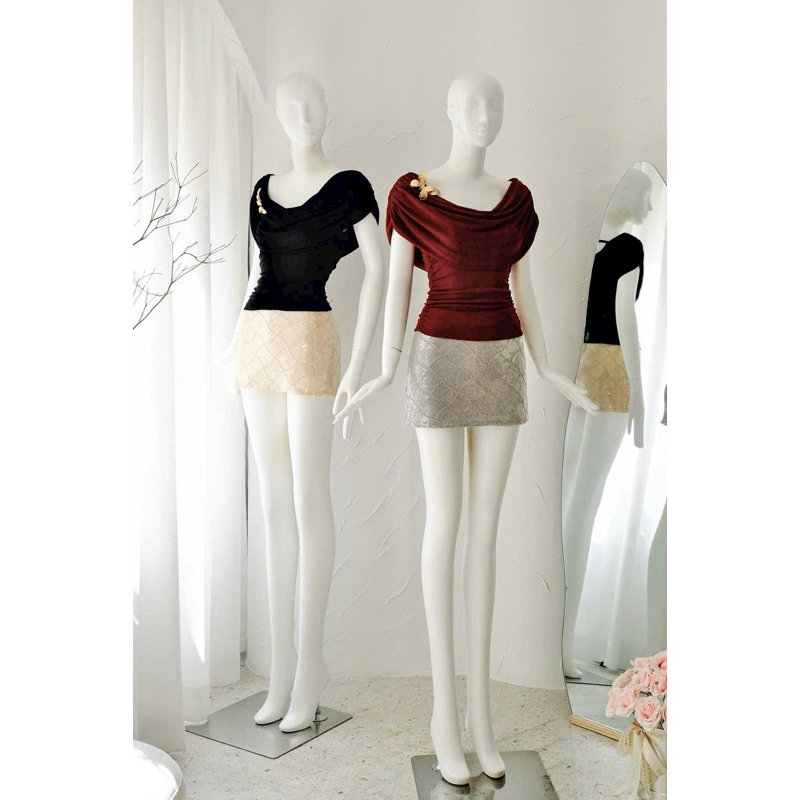 Manocanh nữ ngồi dòng cao cấp sang chảnh ( kèm đế)