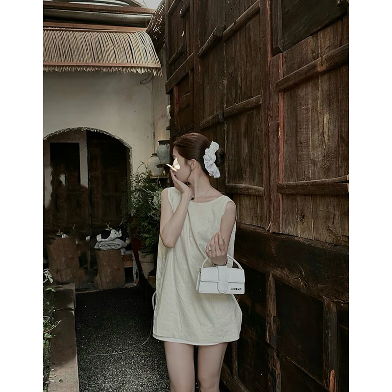 ÁO CỔ TRÒN HỞ LƯNG DÂY XOẮN PHÍA SAU | BigBuy360 - bigbuy360.vn