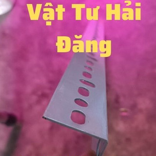 sắt v4 (  dài 110cm) thanh sắt v lỗ,sắt v lắp kệ