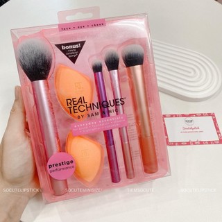 Bộ 4 cọ kèm 2 mút REAL TECHNIQUES Everyday Essentials Plus with Bonus Miracle Complexion Sponge