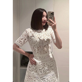 𝑳𝒂𝒏𝒂 𝑺𝒆𝒕 - Set áo và chân váy ren thiết kế cao cấp