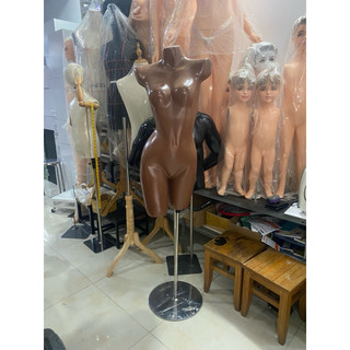 Manocanh bikini cổ thấp size M(86-62-92) sđo 3 vòng