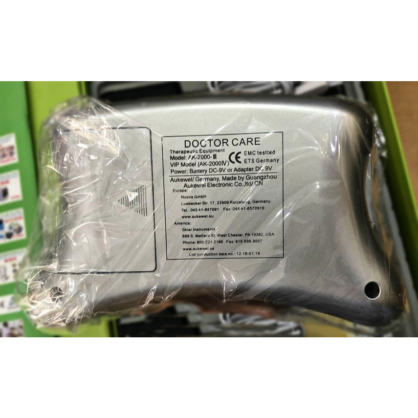 Máy massage xung điện Aukewel AK-2000 III 8 miếng