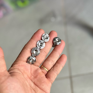 Ốc Đĩa Salaya Inox 304 Gắn Các Dòng Xe