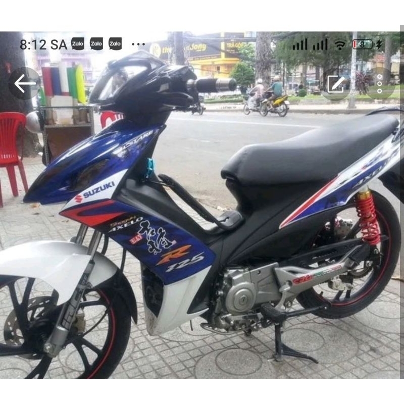 tem rời dán xe axelo trắng xanh