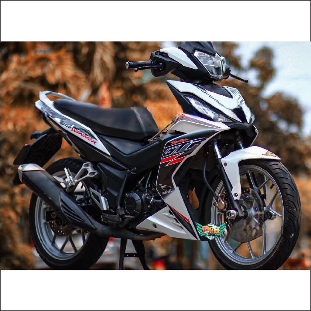 Tem Rời Winner GTR Trắng đen (F)