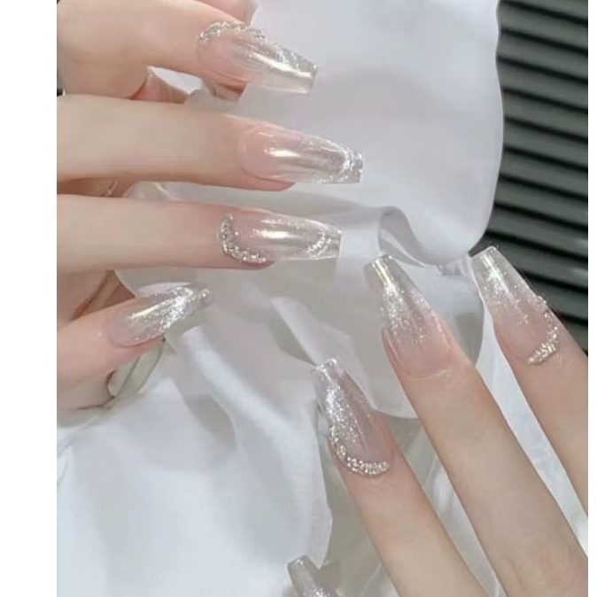 nail box móng thiết kế mắt mèo lung linh