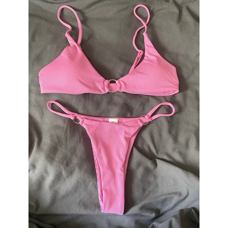 Bikini 2 mảnh khoen nhỏ đi biển quần ship nhỏ ( sẵn hàng -che tên ) | BigBuy360 - bigbuy360.vn