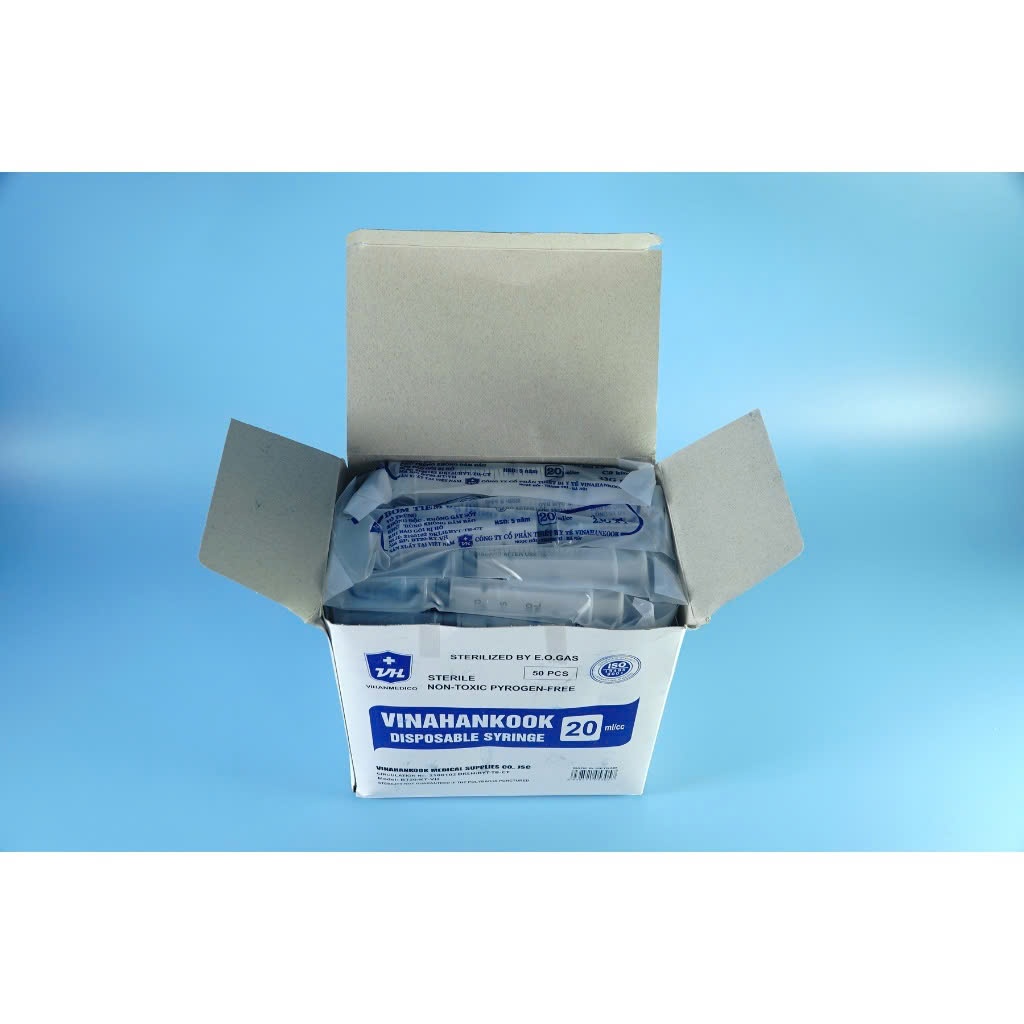 Bơm tiêm 20ml vinahankook 1 hộp nguyên 50c
