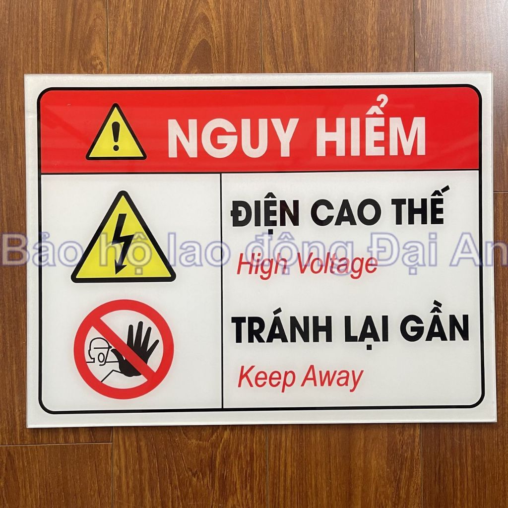 Biển báo cảnh báo điện cao thế tránh lại gần chất liệu mica KT20x30