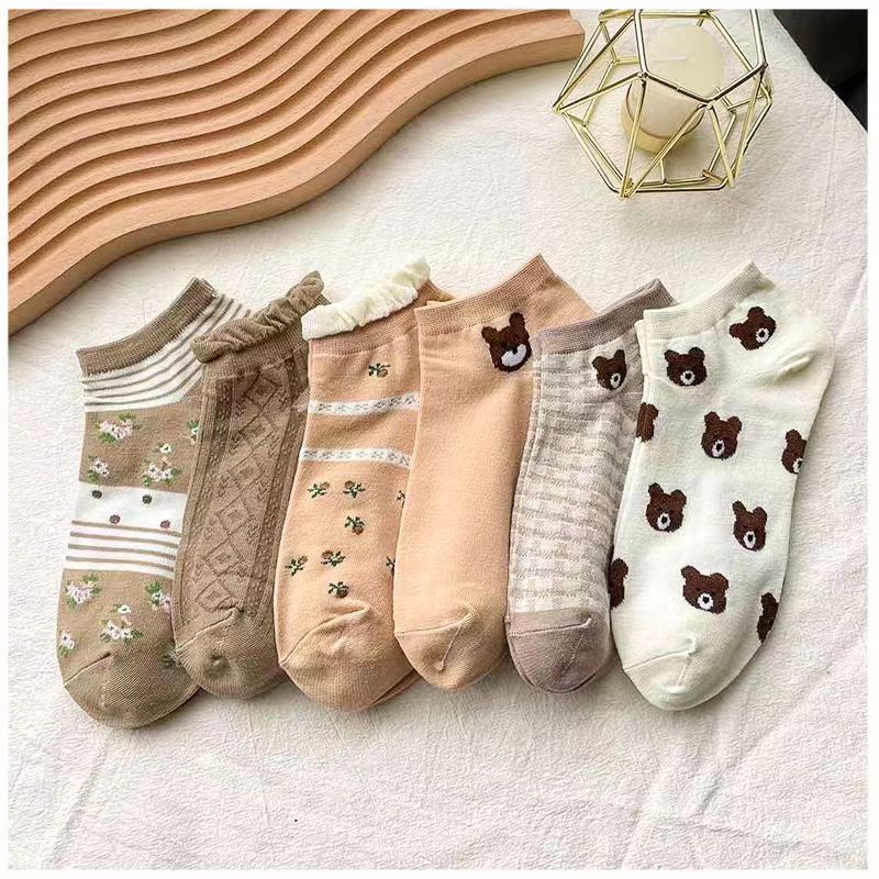 Lố 10 đôi tất gấu kẻ hoa cổ ngắn