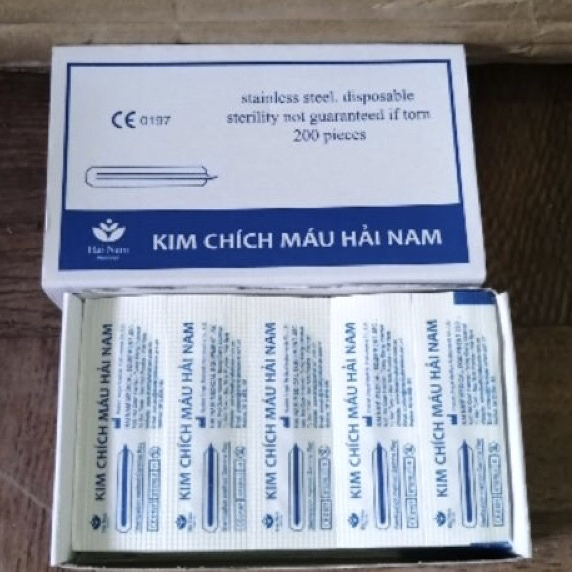 Kim chích mụn Hải Nam(Blood Lancet) hộp 200 cái
