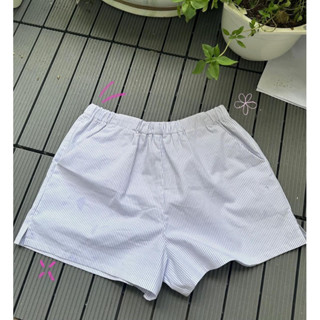 Quần short kẻ basic