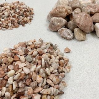 Đá hồng nhạt trang trí ( chọn size )