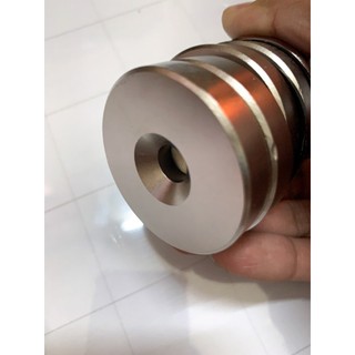 nam châm đất hiếm 50x10 lỗ 10mm