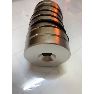 nam châm đất hiếm 50x10 lỗ 10mm