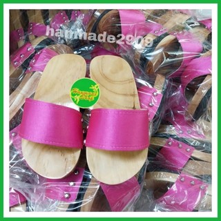 Guốc gổ mộc cho bé cực kì đáng yêu u