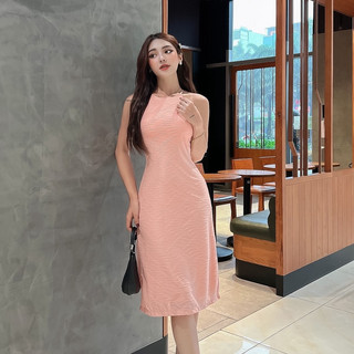 Đầm Yếm Chéo Lưng Có Mút - D23019