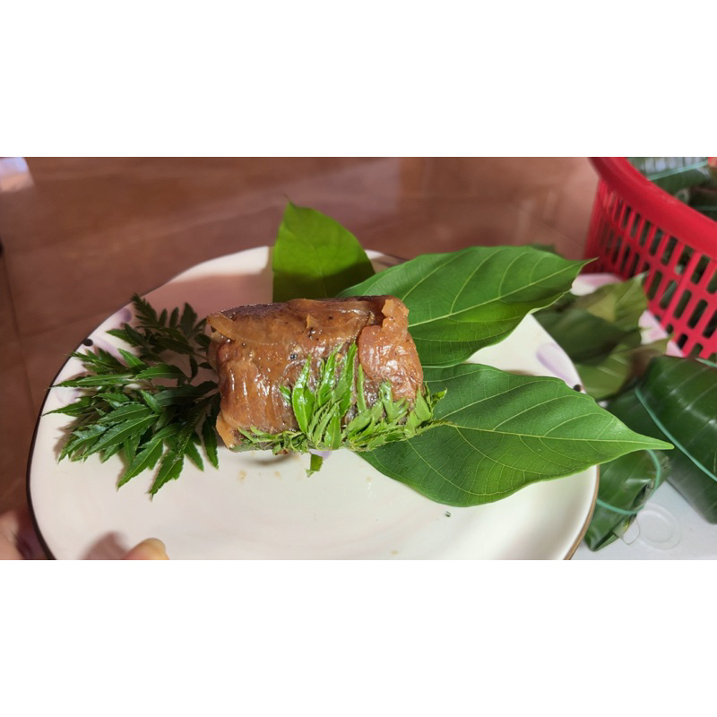 Combo 5 cái Nem Nắm đặc sản Thanh hoá. Được làm từ thịt và bì lợn. Làm chín Nem bằng lên men thính gạo