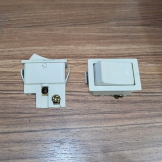 Công tắc 2 chân, 4 chân, 6 chân