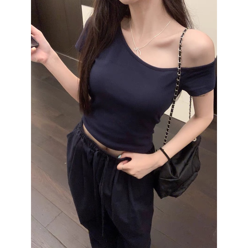 [VẢI COTTON MỊN] Áo Thun Nữ Ôm Lệch Vai Basic đơn giản vải Cotton 4 chiều co giãn mát m819 | BigBuy360 - bigbuy360.vn