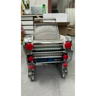 Máy cán bột làm bánh FKM220 (22Cm) chạy điện 220v