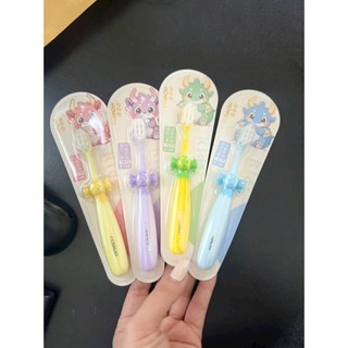 Hộp 4 bàn chải COBOR tay cầm chống trượt thiết kế đáng yêu cho bé Y2-1149
