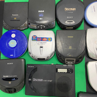 xác /vỏ máy CD player SONY WALKMAN (thiếu linh kiện, chỉ để trưng bày)