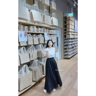 ĐẦM MIDI TRẮNG REN HOA CỔ VUÔNG