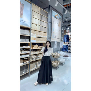 ĐẦM MIDI TRẮNG REN HOA CỔ VUÔNG