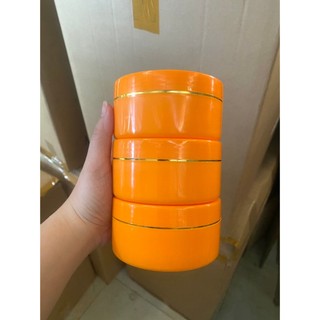 Hủ đựng kem K200 đủ màu có kèm nắp lót.