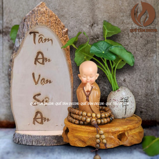 Full Bộ Tượng Chú TIểu Bên Hoa Sen Mẫu Tiểu Cảnh Mini Có Khoanh Gỗ Khắc Chữ - Quế Tâm Gia Lai .