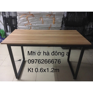 Bàn làm việc chân sắt u