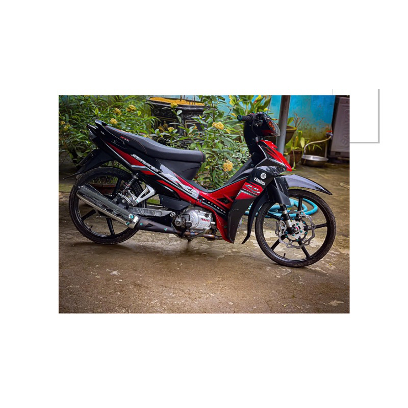 decal xe sirius rc-mẫu chế sirius rc đỏ đen trắng