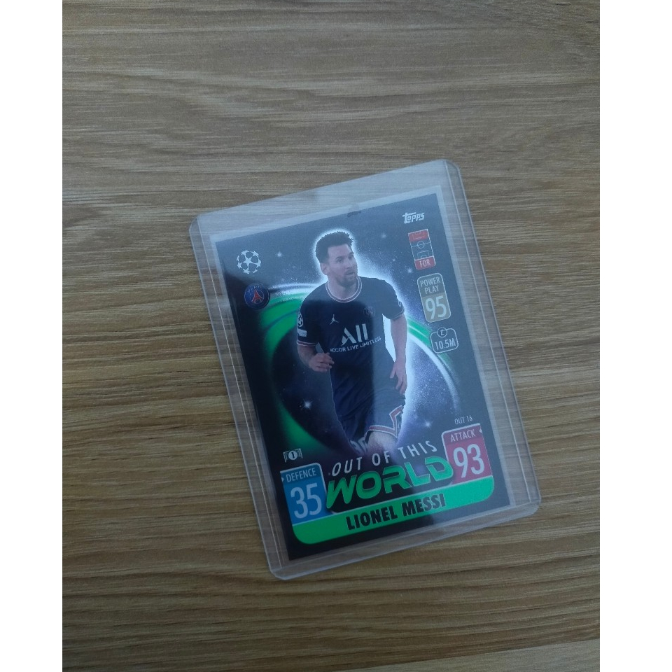 Thẻ Bóng Đá Topps Match Attax 21/22 Messi - Lionel Messi Out Of This World - Paris Saint Germain - P